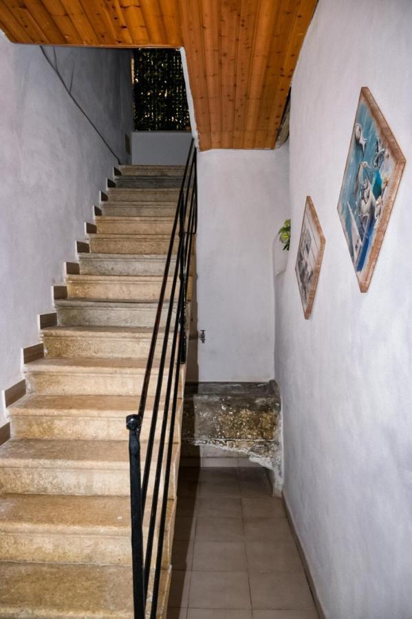 La Casa Dei Fiori Apartment Trapani Luaran gambar